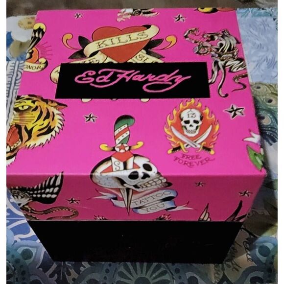 BNIB~ED HARDY Women\'s Lime Green Strap Watch main image 6